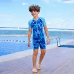 سوت سباحة أولادي نص كم مع شورت موديل H.29