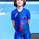 سوت سباحة أولادي نص كم مع شورت موديل H.31